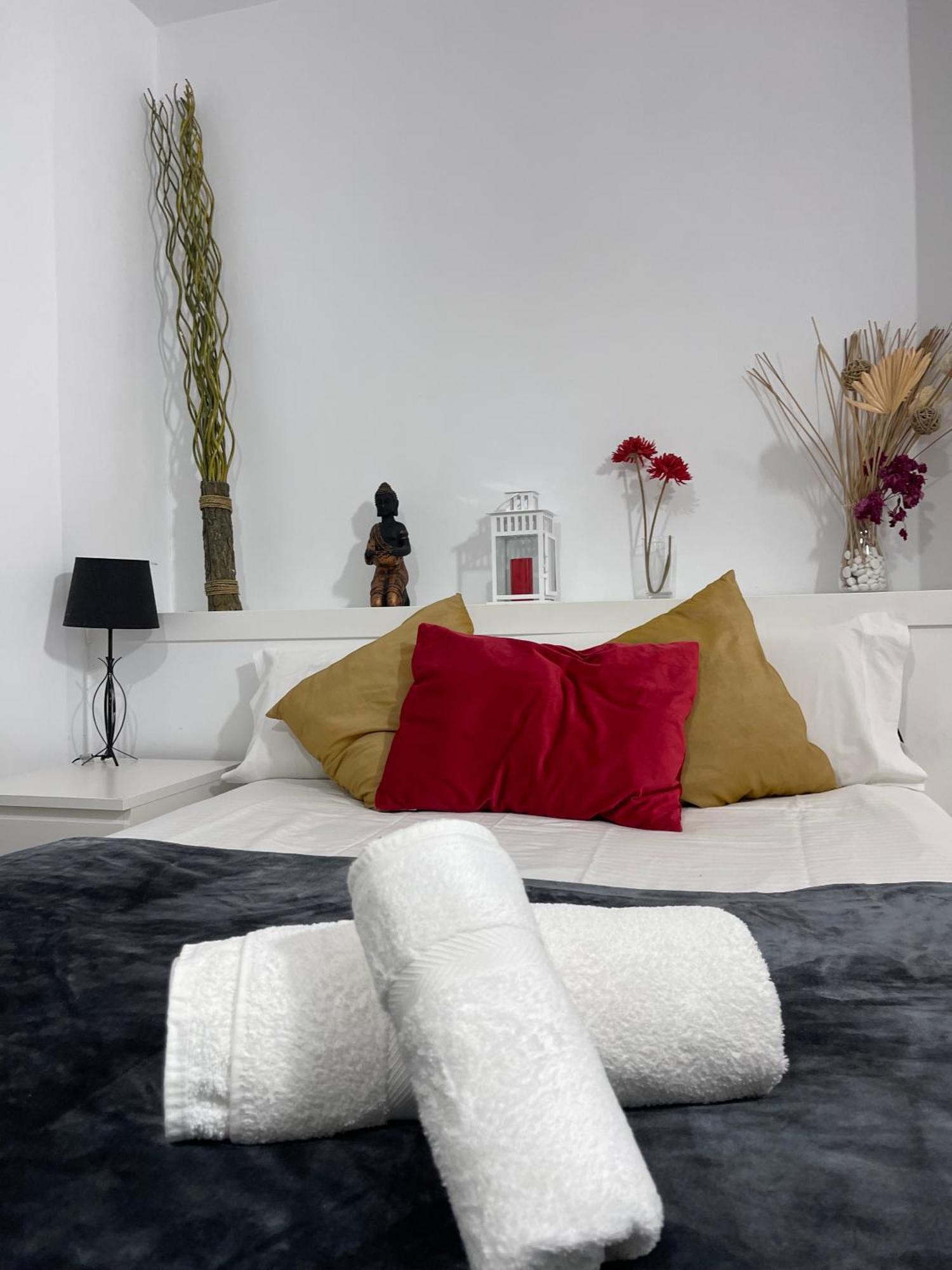 Resitur Luxury Suit 6 Sevilla Exteriör bild