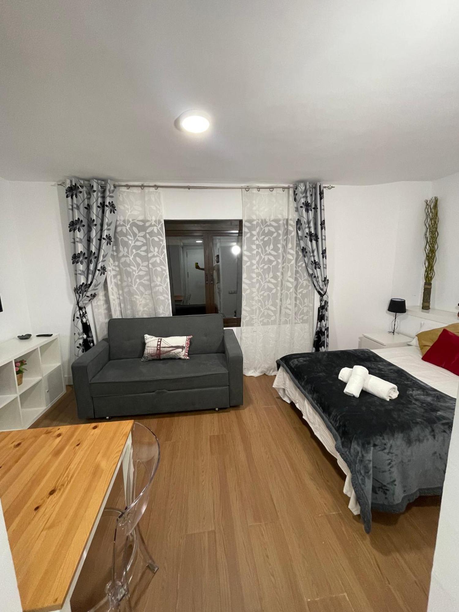 Resitur Luxury Suit 6 Sevilla Exteriör bild